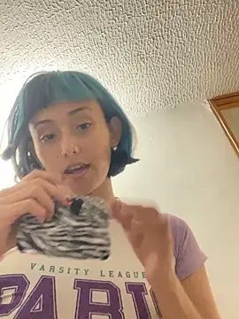 tati cardenas online show from March 15, 2026, 5:36 am