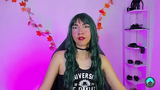 sofi elfqueen online show from February 27, 2026, 12:00 am