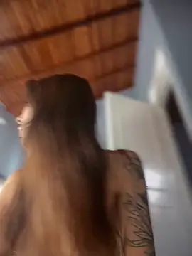 Snapshot of lauravasquez chatting on February 7, 2026, 3:31 pm lauravasquez online show from February 7, 2026, 3:31 pm