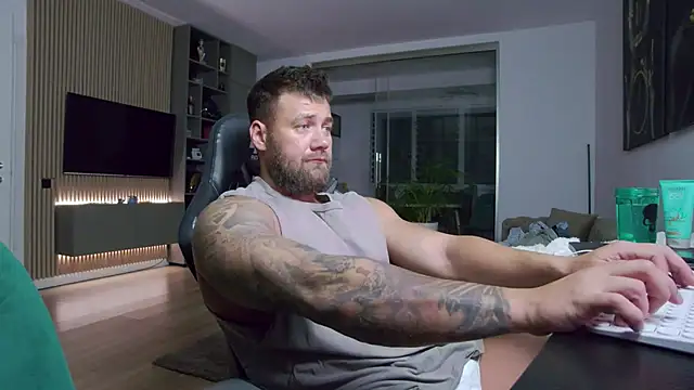 Snapshot of UbbeViking chatting on February 23, 2026, 8:31 pm UbbeViking online show from February 23, 2026, 8:31 pm