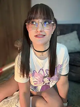 Megan lu2 online show from March 11, 2025, 1:37 am