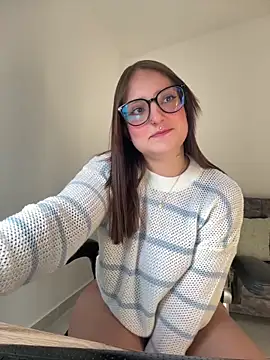 Megan lu2 online show from September 19, 2025, 9:08 pm