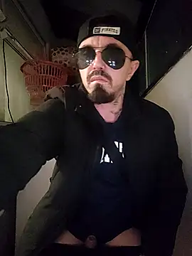 erbod Johnny online show from November 23, 2025, 3:27 am