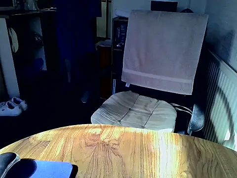 Snapshot of daddyflash chatting on March 3, 2025, 11:44 am daddyflash online show from March 3, 2025, 11:44 am