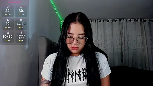 aliice walker  online show from January 16, 2026, 12:14 am