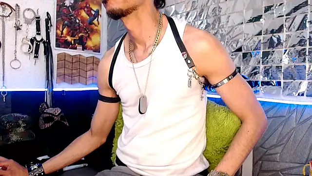 Mensecret69 online show from February 26, 2025, 9:20 pm