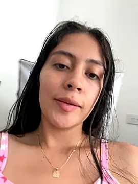 Sophie  Foxxx online show from September 8, 2025, 8:08 pm