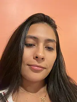 Sophie  Foxxx online show from January 18, 2026, 4:27 am