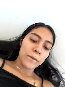 Sophie  Foxxx online show from October 5, 2025, 3:03 pm