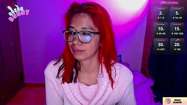 Roxanbunny1 online show from September 24, 2025, 5:25 am