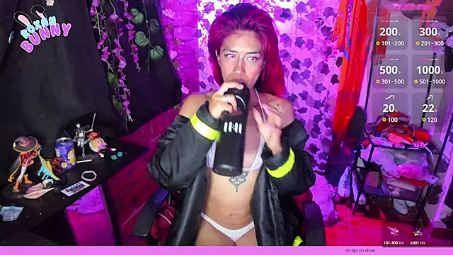 Roxanbunny1 online show from February 8, 2025, 11:13 pm