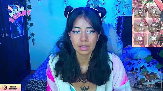 Roxanbunny1 online show from December 16, 2025, 6:50 am