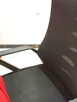 Rose Olivia online show from April 3, 2026, 4:02 pm