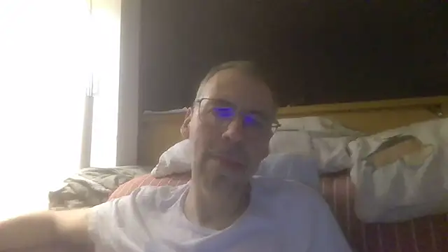 Snapshot of ptitcanard60600 chatting on September 21, 2025, 8:47 pm ptitcanard60600 online show from September 21, 2025, 8:47 pm