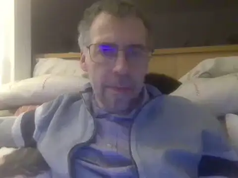 Snapshot of ptitcanard60600 chatting on February 12, 2025, 10:48 pm ptitcanard60600 online show from February 12, 2025, 10:48 pm