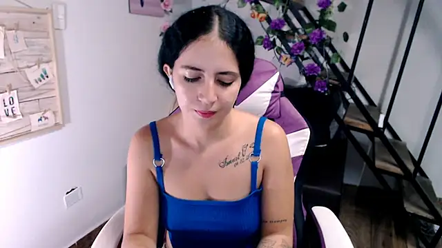 Snapshot of samantha_baby_ chatting on February 18, 2026, 5:42 pm samantha baby online show from February 18, 2026, 5:42 pm