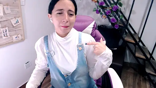 Snapshot of samantha_baby_ chatting on March 1, 2026, 5:02 pm samantha baby online show from March 1, 2026, 5:02 pm