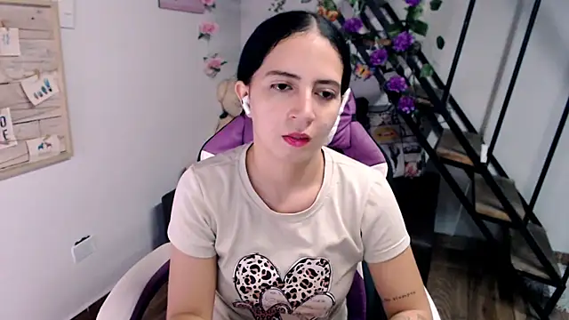 Snapshot of samantha_baby_ chatting on February 17, 2026, 9:34 pm samantha baby online show from February 17, 2026, 9:34 pm