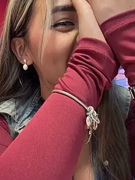 Tiana saenz online show from September 14, 2025, 10:32 pm