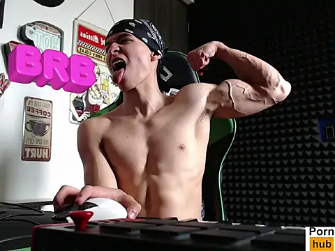 Curly Angel24 online show from February 22, 2026, 7:37 pm