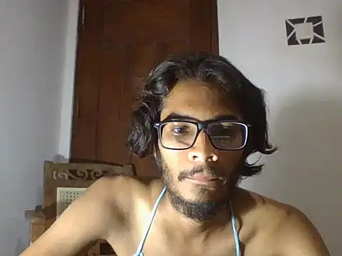 Snapshot of kushan_Madu chatting on March 11, 2025, 12:50 pm kushan Madu online show from March 11, 2025, 12:50 pm