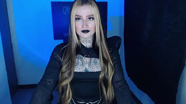 Snapshot of Anaii_Gomez chatting on February 13, 2025, 6:37 pm Anaii Gomez online show from February 13, 2025, 6:37 pm
