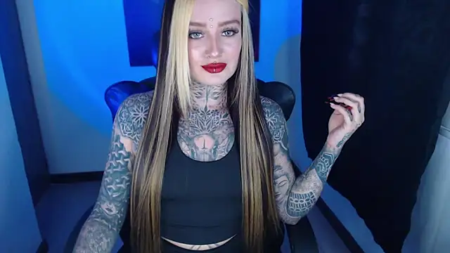 Snapshot of Anaii_Gomez chatting on March 14, 2025, 7:23 pm Anaii Gomez online show from March 14, 2025, 7:23 pm