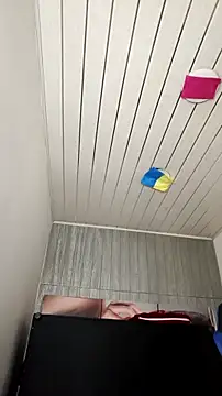 Snapshot of Charis_21 chatting on February 7, 2026, 6:05 pm Charis 21 online show from February 7, 2026, 6:05 pm