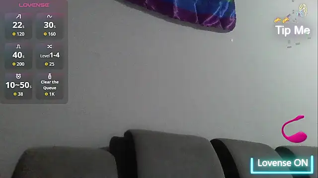 Snapshot of Charis_21 chatting on February 23, 2026, 6:36 am Charis 21 online show from February 23, 2026, 6:36 am