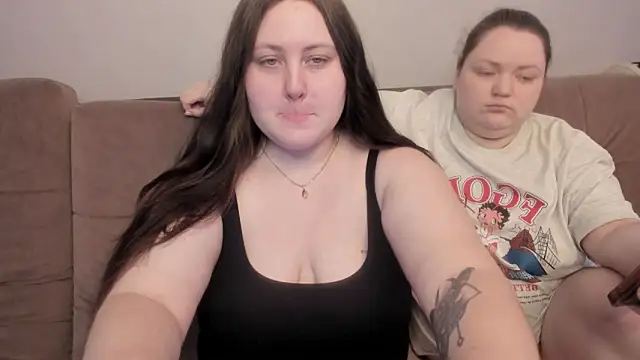 Snapshot of ihaveasecret_ chatting on June 4, 2026, 9:25 am ihaveasecret online show from June 4, 2026, 9:25 am