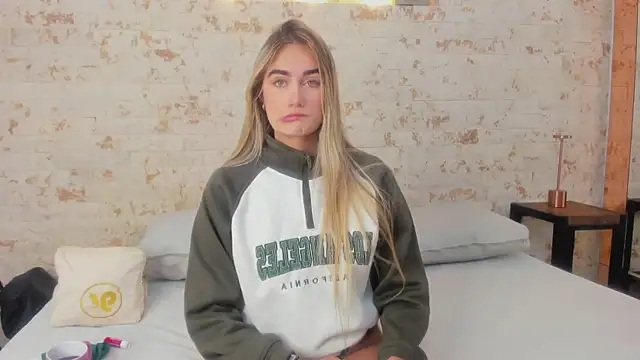 Snapshot of maryy_campbell_ chatting on February 25, 2026, 10:59 am maryy campbell online show from February 25, 2026, 10:59 am