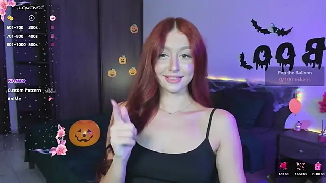 Snapshot of EleanorePeach chatting on October 30, 2025, 12:14 pm EleanorePeach online show from October 30, 2025, 12:14 pm