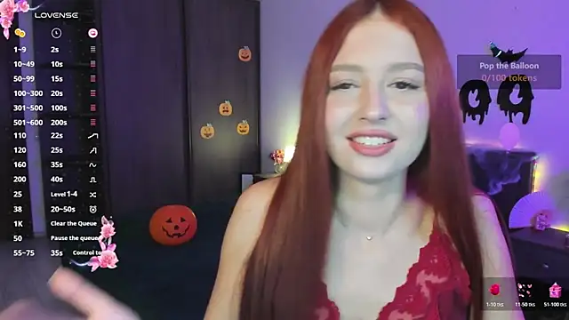 Snapshot of EleanorePeach chatting on November 3, 2025, 12:09 pm EleanorePeach online show from November 3, 2025, 12:09 pm