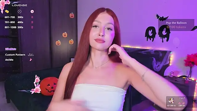 Snapshot of EleanorePeach chatting on November 1, 2025, 11:48 am EleanorePeach online show from November 1, 2025, 11:48 am