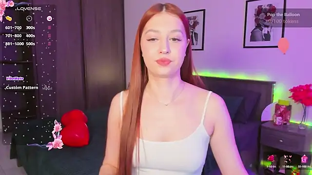 Snapshot of EleanorePeach chatting on February 27, 2025, 12:45 pm EleanorePeach online show from February 27, 2025, 12:45 pm
