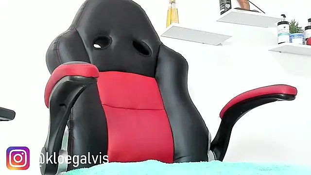 Kloe-squirts online show from November 23, 2025, 2:16 pm