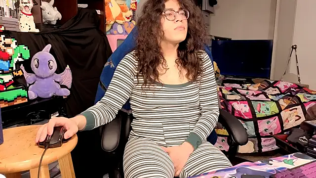 ShinyCherub online show from December 23, 2025, 2:00 am