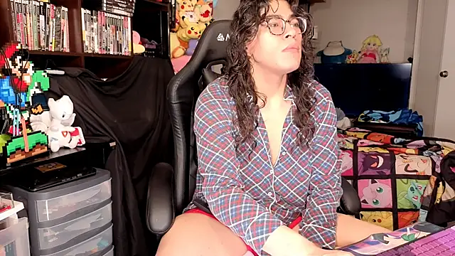 ShinyCherub online show from March 26, 2026, 7:06 am