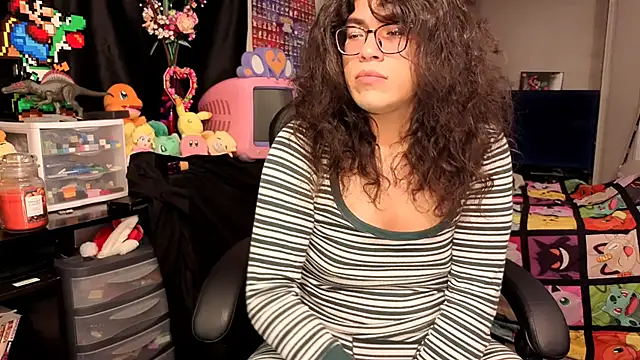 ShinyCherub online show from October 12, 2025, 12:23 am