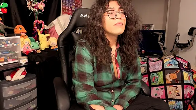 ShinyCherub online show from October 15, 2025, 5:32 pm