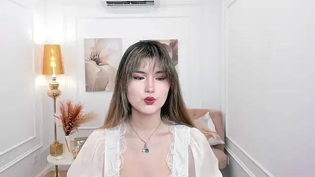 AnneTLi online show from March 27, 2026, 3:15 am