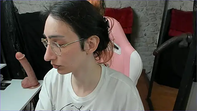 Mayala   online show from March 28, 2026, 10:11 pm