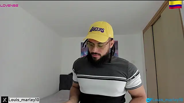 Louis marley   online show from October 28, 2025, 4:06 pm