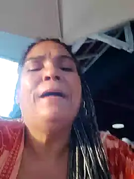 Snapshot of Delicy1 chatting on February 14, 2025, 9:10 pm Delicy1 online show from February 14, 2025, 9:10 pm