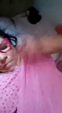 Snapshot of Delicy1 chatting on January 8, 2025, 11:32 am Delicy1 online show from January 8, 2025, 11:32 am