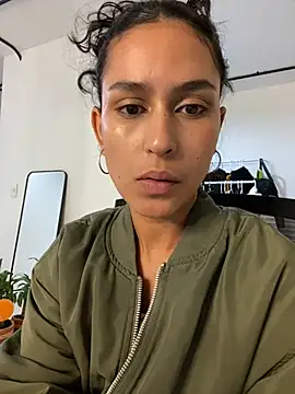 AnaRoxane  online show from January 14, 2025, 2:19 am