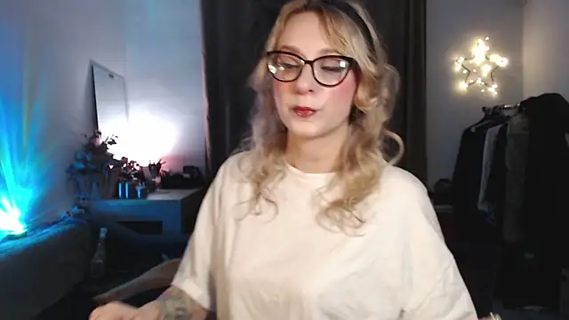 welliza online show from October 2, 2025, 9:18 pm