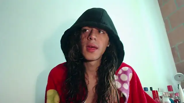 Snapshot of dussan chatting on March 18, 2025, 4:39 pm dussan online show from March 18, 2025, 4:39 pm