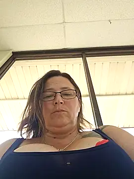 angelbaby1998 online show from April 28, 2026, 9:19 pm