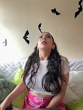 Snapshot of Nicollemays chatting on October 14, 2025, 2:28 pm Nicollemays online show from October 14, 2025, 2:28 pm